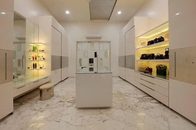 Stylish Wardrobe